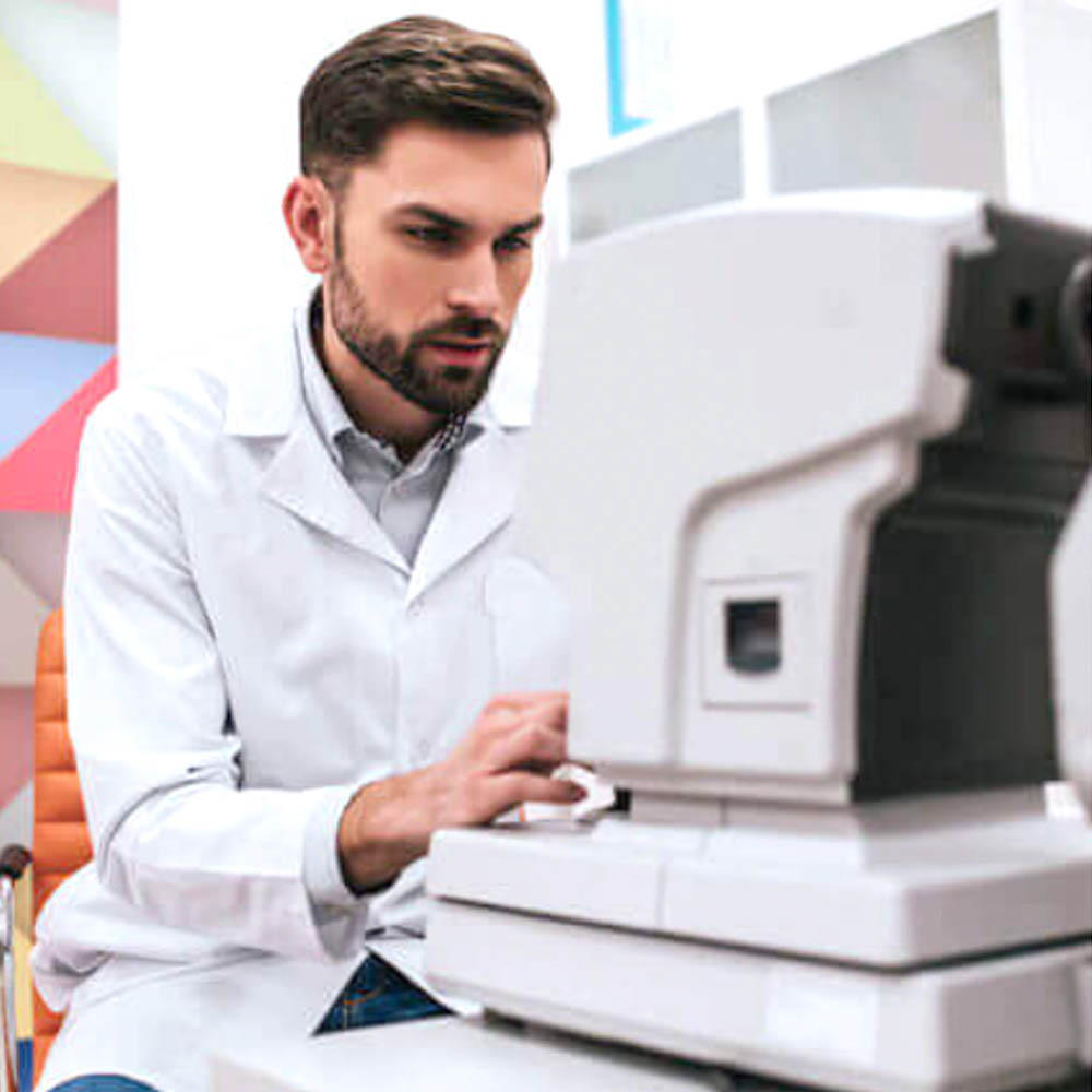 optometrist in Central West End